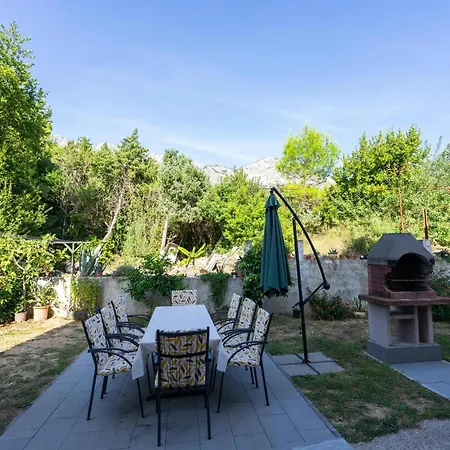 Gostinjska kuća Malbasic *