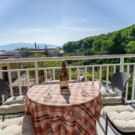 Malbasic Πανσιόν Zaostrog