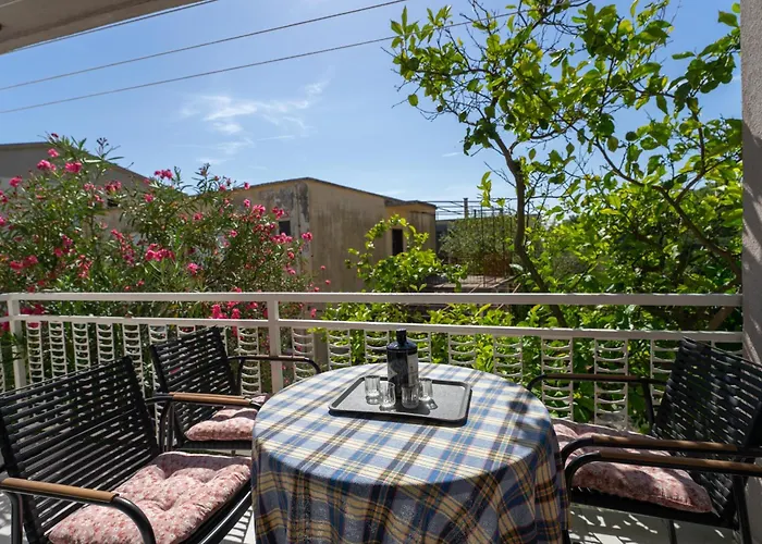 Malbasic * 泽斯特拉格